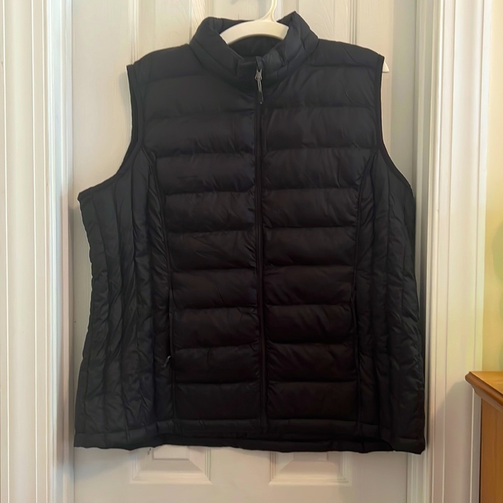 32 Degrees lightweight vest